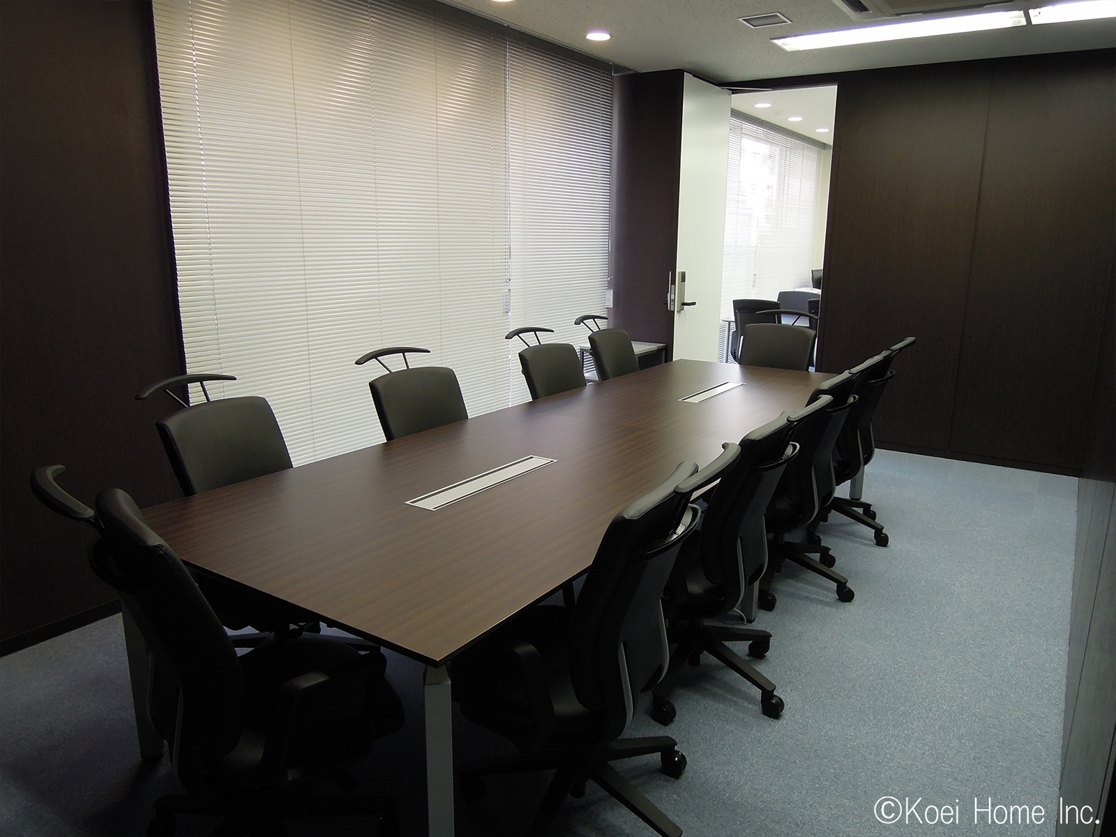 工事後：10人用会議室