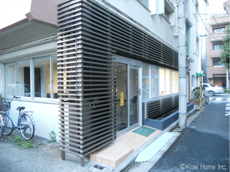 ＜ルーバー設置工事＞
ルーバー設置完了後がこちら。